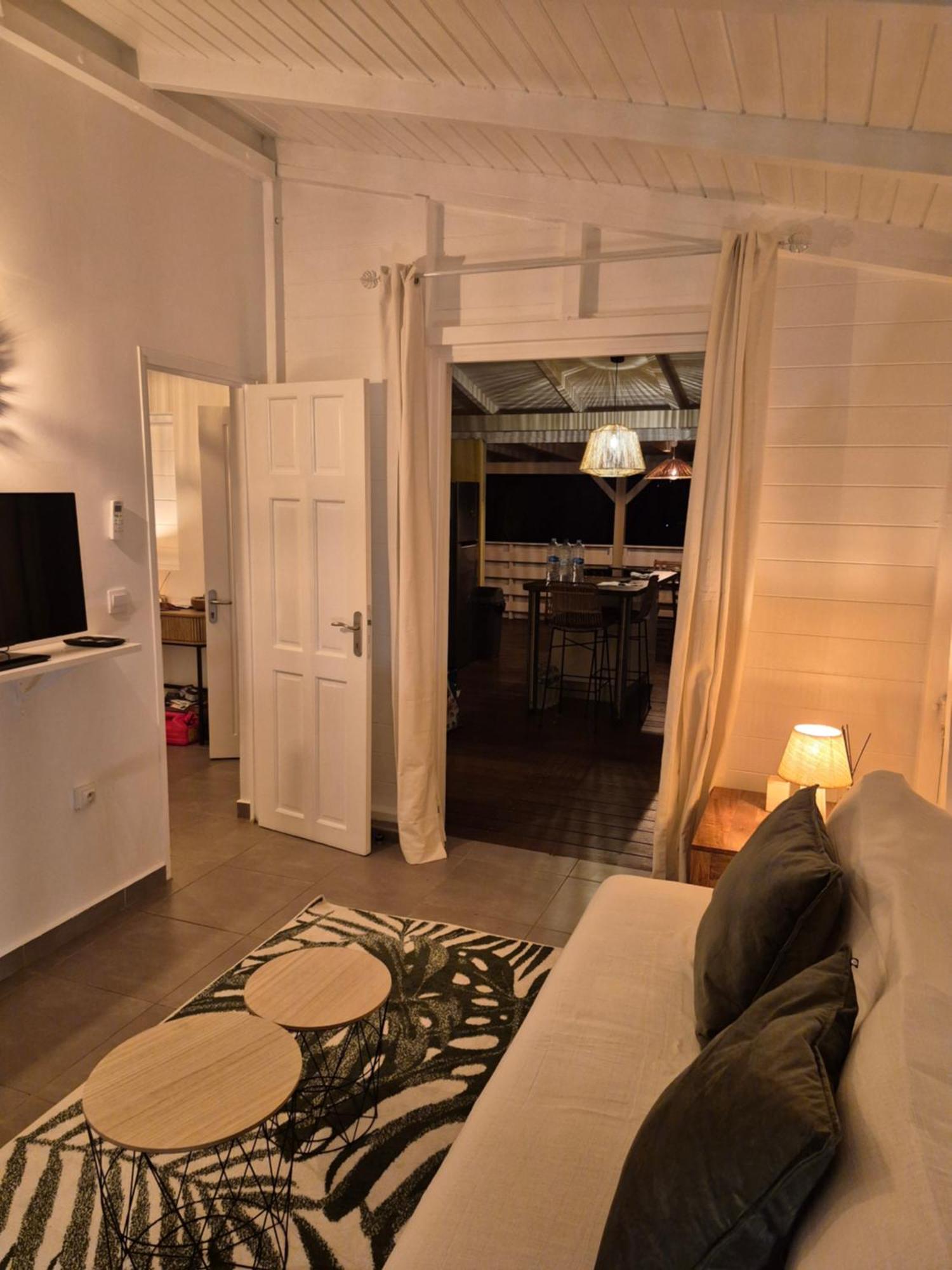 Villa Cannelle, Piscine, Vue Mer 德赛 外观 照片