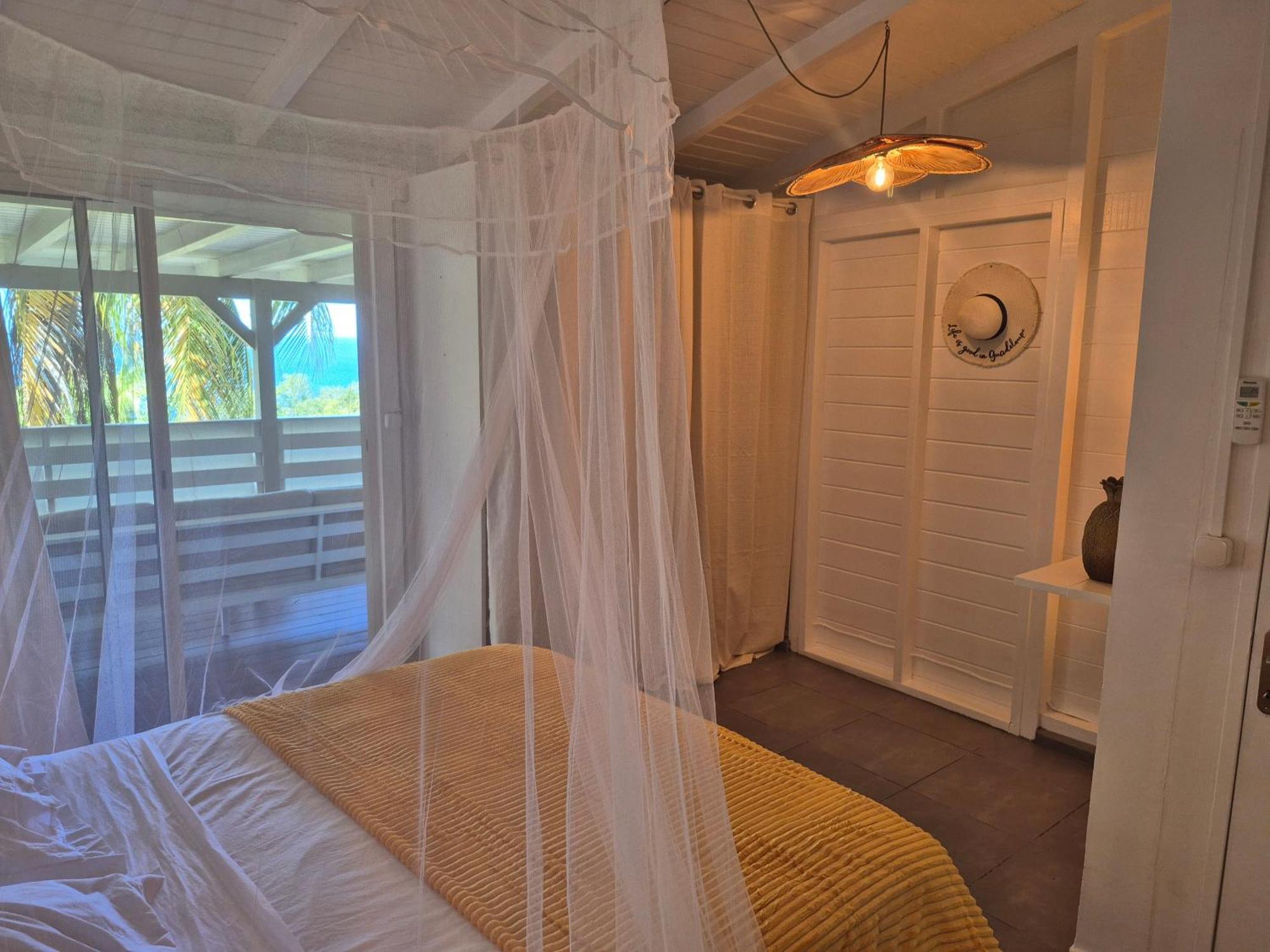 Villa Cannelle, Piscine, Vue Mer 德赛 外观 照片