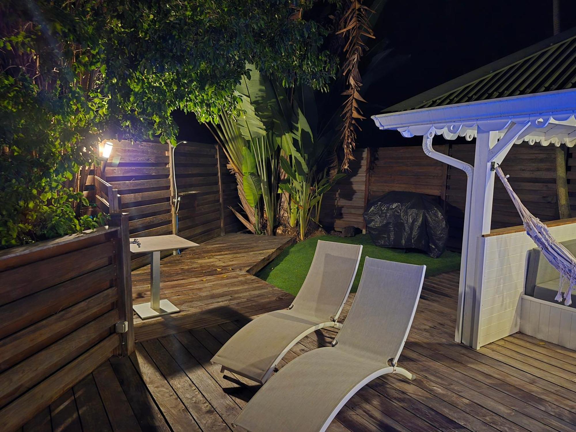 Villa Cannelle, Piscine, Vue Mer 德赛 外观 照片